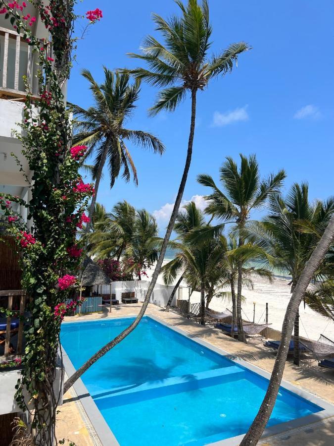 Sky & Sand Zanzibar Pwani Mchangani Kültér fotó